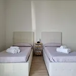 Lu Tizzoni *